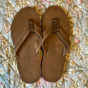 Rainbow Flip Flops. NWOT. Men’s Size XL. Brown